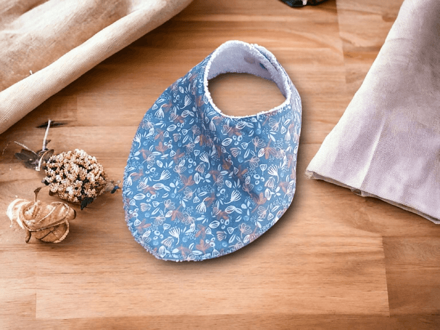Bavoir Naissance à 6 mois réglable Fleurs Bleu